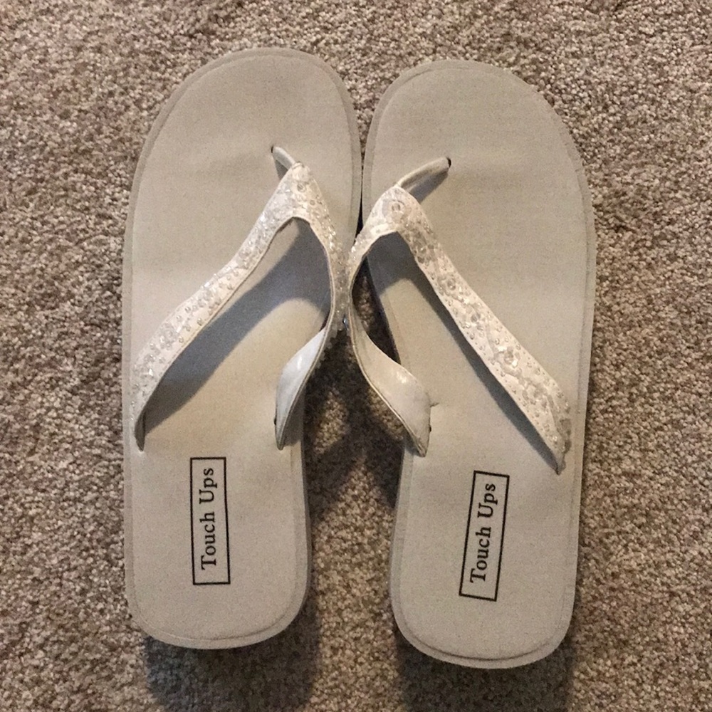 NWOT Touch Ups Macy Flip Flop Size 10